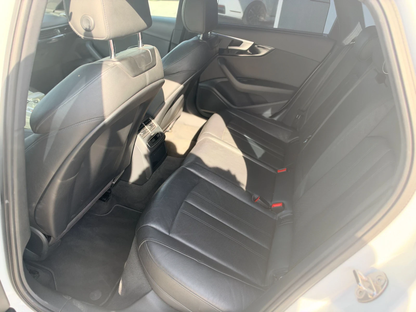 Audi A4 2.0TDI Собствен лизинг!!!, снимка 10 - Автомобили и джипове - 56730277