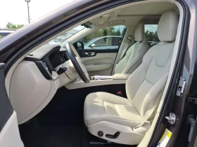 Volvo XC60 * PLUS DARK THEME * CARFAX * Един собственик * , снимка 7