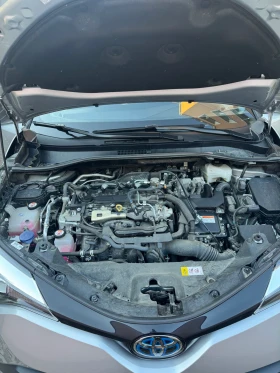Toyota C-HR Кросоувър, снимка 10