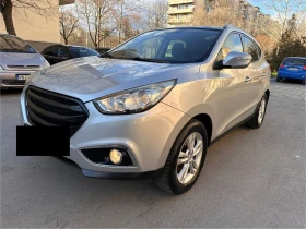 Hyundai IX35 2.0 Панорама/KeylessGO/Камера/2WD/Суббуфер, снимка 4