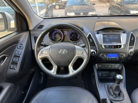 Hyundai IX35 2.0 Панорама/KeylessGO/Камера/2WD/Суббуфер, снимка 9