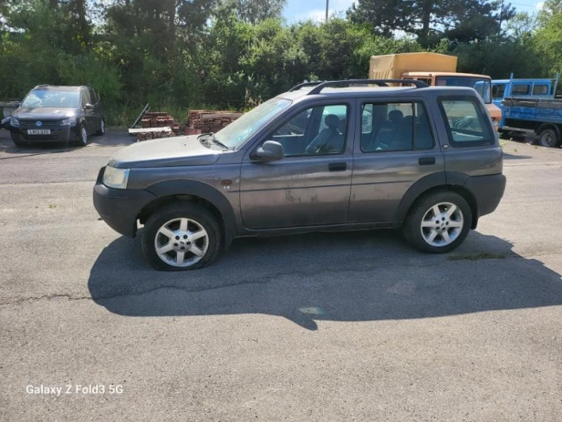 Land Rover Freelander 2.0 Td4 4x4 , снимка 5 - Автомобили и джипове - 41707522