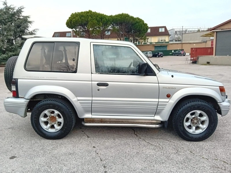 Mitsubishi Pajero КЪСА БАЗА, 2.5 TD, ВНОС ИТАЛИЯ, снимка 7 - Автомобили и джипове - 44166283