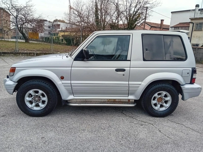 Mitsubishi Pajero КЪСА БАЗА, 2.5 TD, ВНОС ИТАЛИЯ, снимка 6 - Автомобили и джипове - 44166283