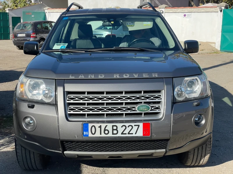 Land Rover Freelander HSE 2.2TD4, 6 СКОРОСТИ, КОЖА, НАВИГАЦИЯ, ТЕГЛИЧ, снимка 2 - Автомобили и джипове - 44166283