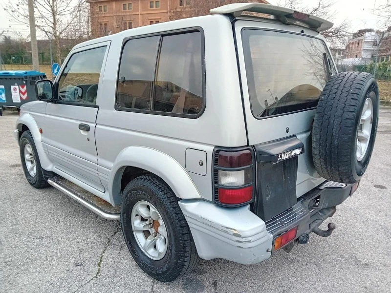 Mitsubishi Pajero КЪСА БАЗА, 2.5 TD, ВНОС ИТАЛИЯ, снимка 4 - Автомобили и джипове - 44166283