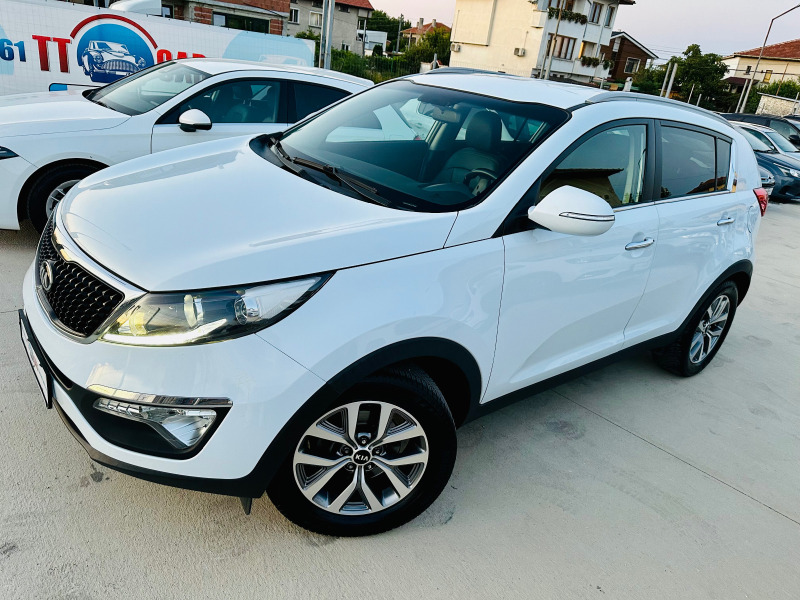 Kia Sportage Като Нова! Газ Инжекцион! Кожа! Камера! Лизинг!, снимка 1 - Автомобили и джипове - 46760113