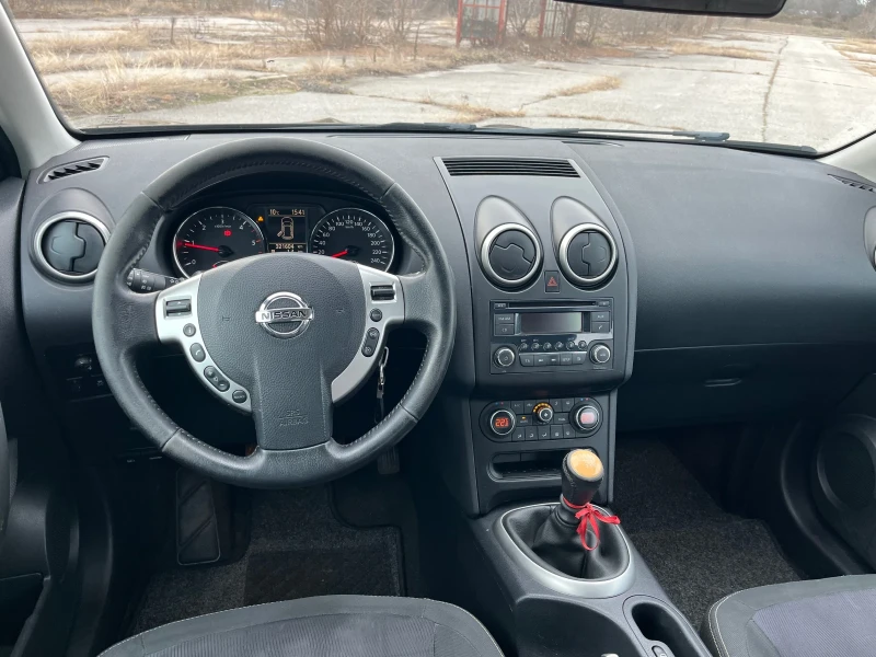 Nissan Qashqai 1.5DCI , снимка 12 - Автомобили и джипове - 48804203