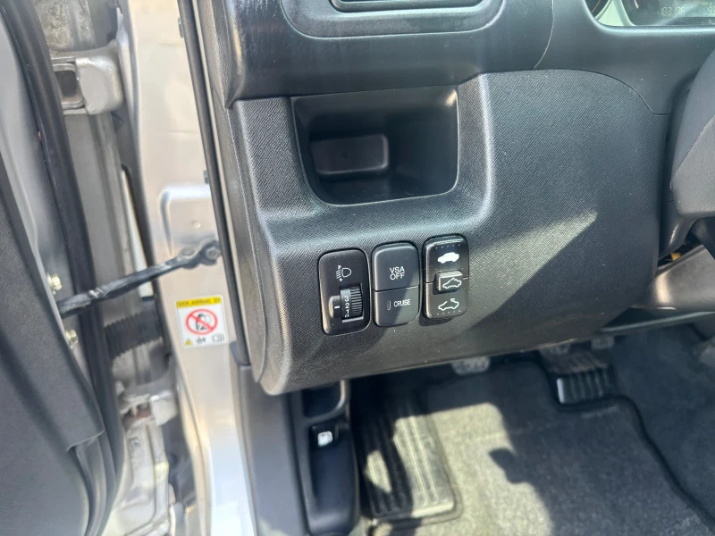 Honda Cr-v EXCLUZIVE ЕВРО 4, снимка 10 - Автомобили и джипове - 51624034