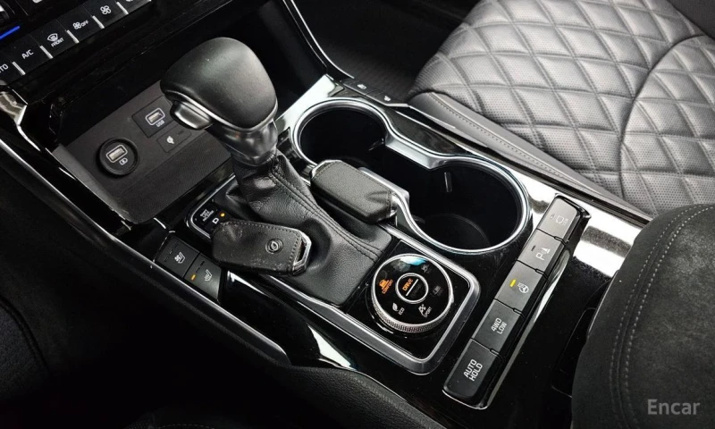 Kia Mohave, снимка 9 - Автомобили и джипове - 53261251