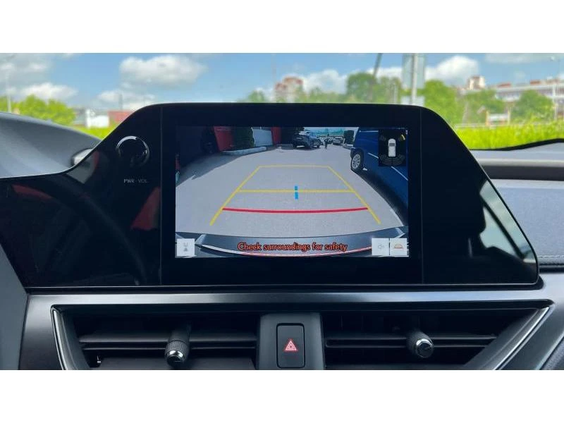 Lexus UX 300H Executive, снимка 15 - Автомобили и джипове - 54791293