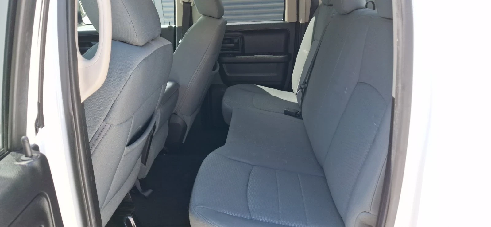 Dodge RAM 1500 5, 7 Hemi - изображение 8