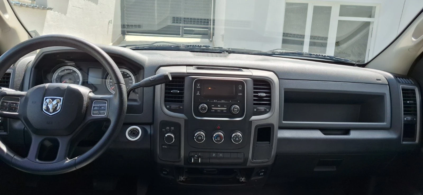 Dodge RAM 1500 5, 7 Hemi - изображение 7