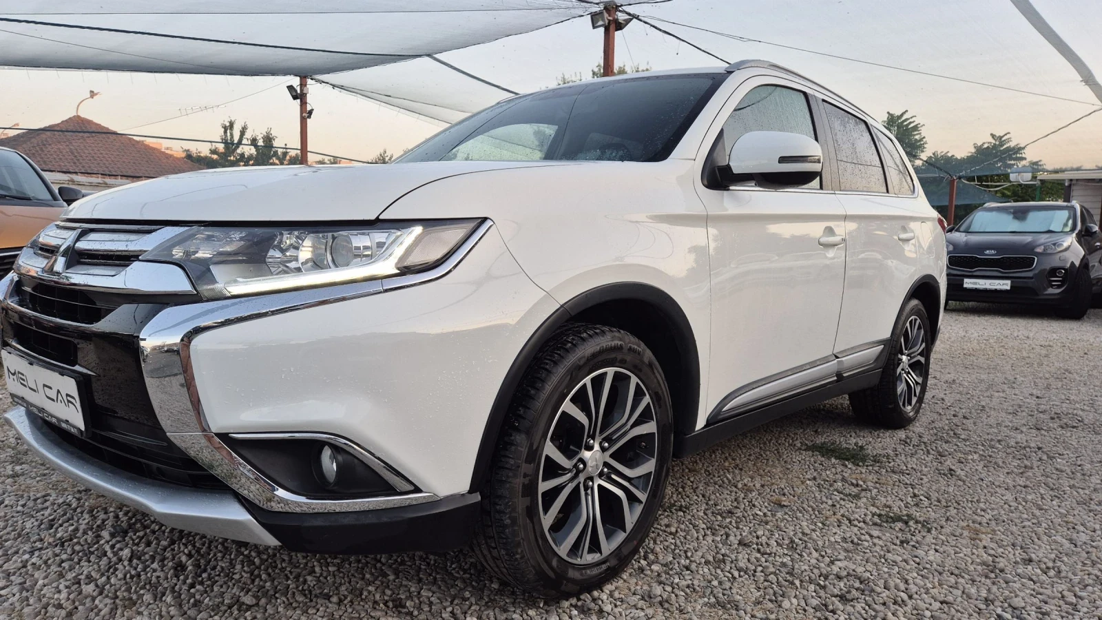 Mitsubishi Outlander 2.2 DID 4Х4 НАВИ КАМЕРА ЛЕД АВТОМАТ ЛИЗИНГ  - изображение 3