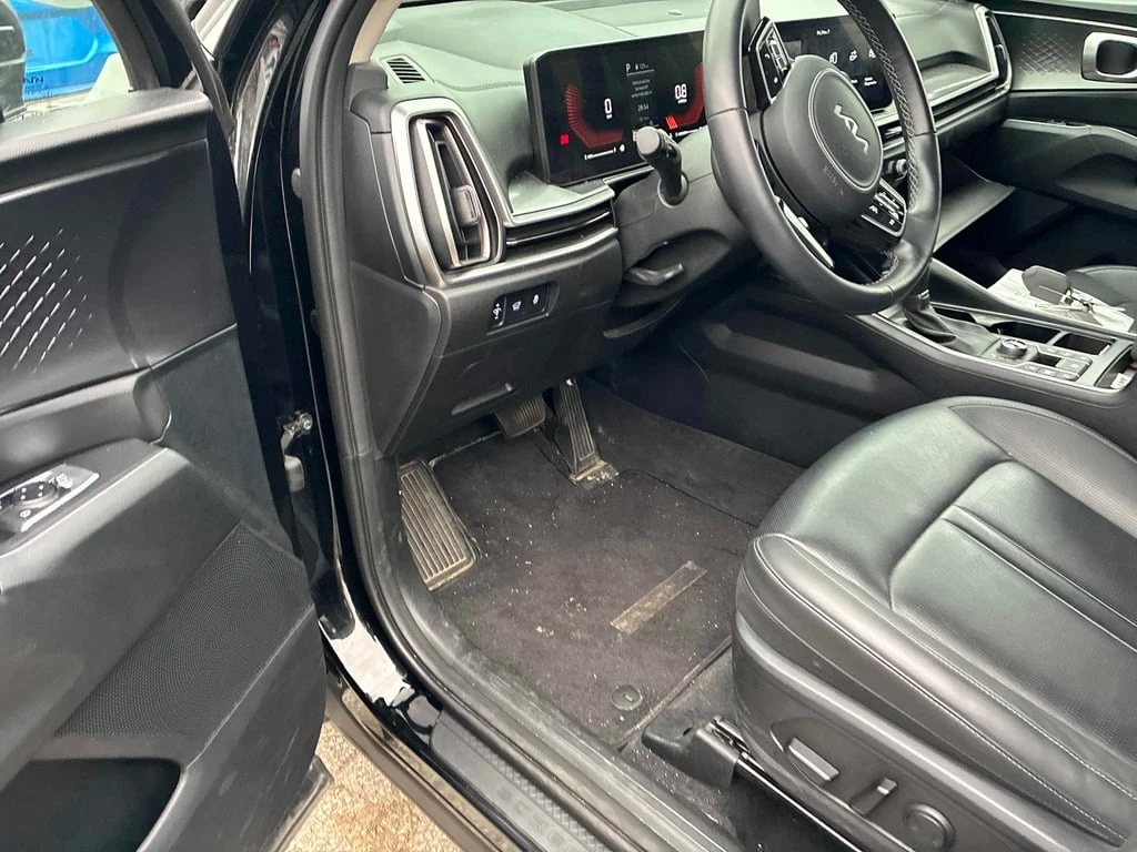 Kia Sorento AWD  CARFAX | Mobile.bg   5