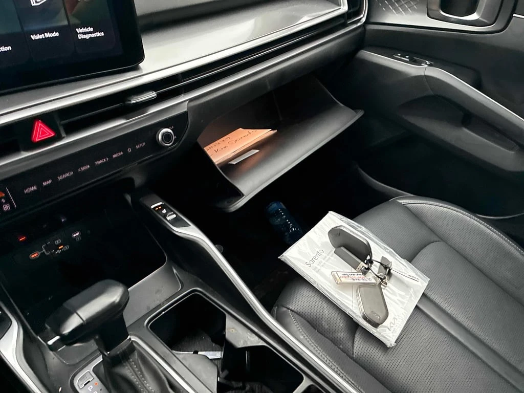 Kia Sorento AWD  CARFAX | Mobile.bg   9