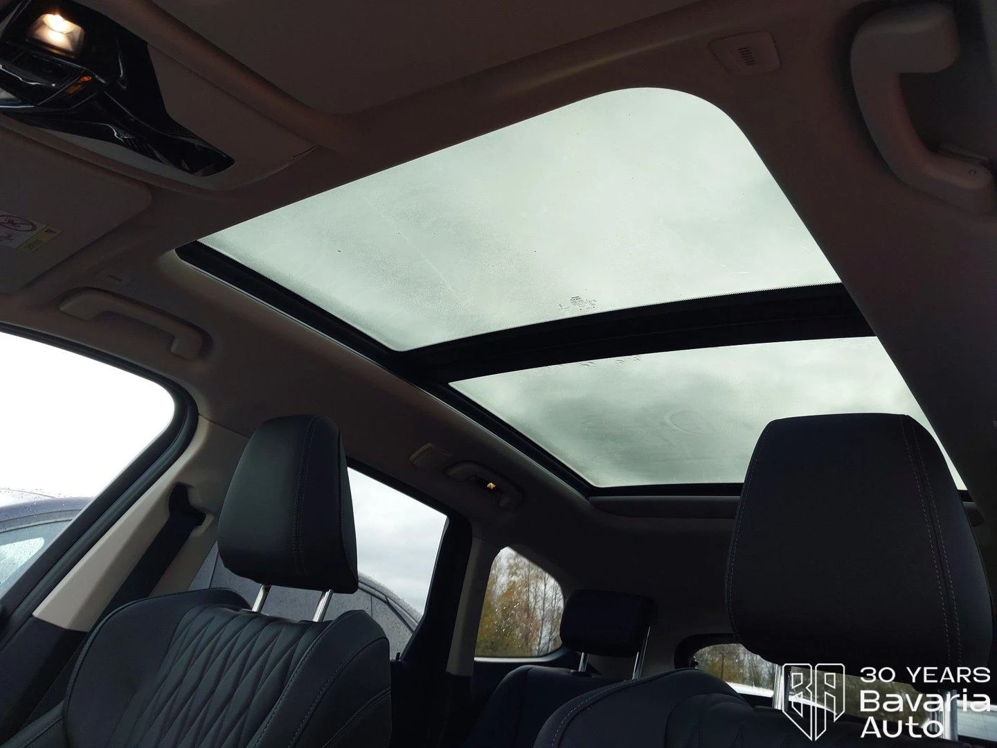 BMW iX1 30 xDrive  - изображение 9