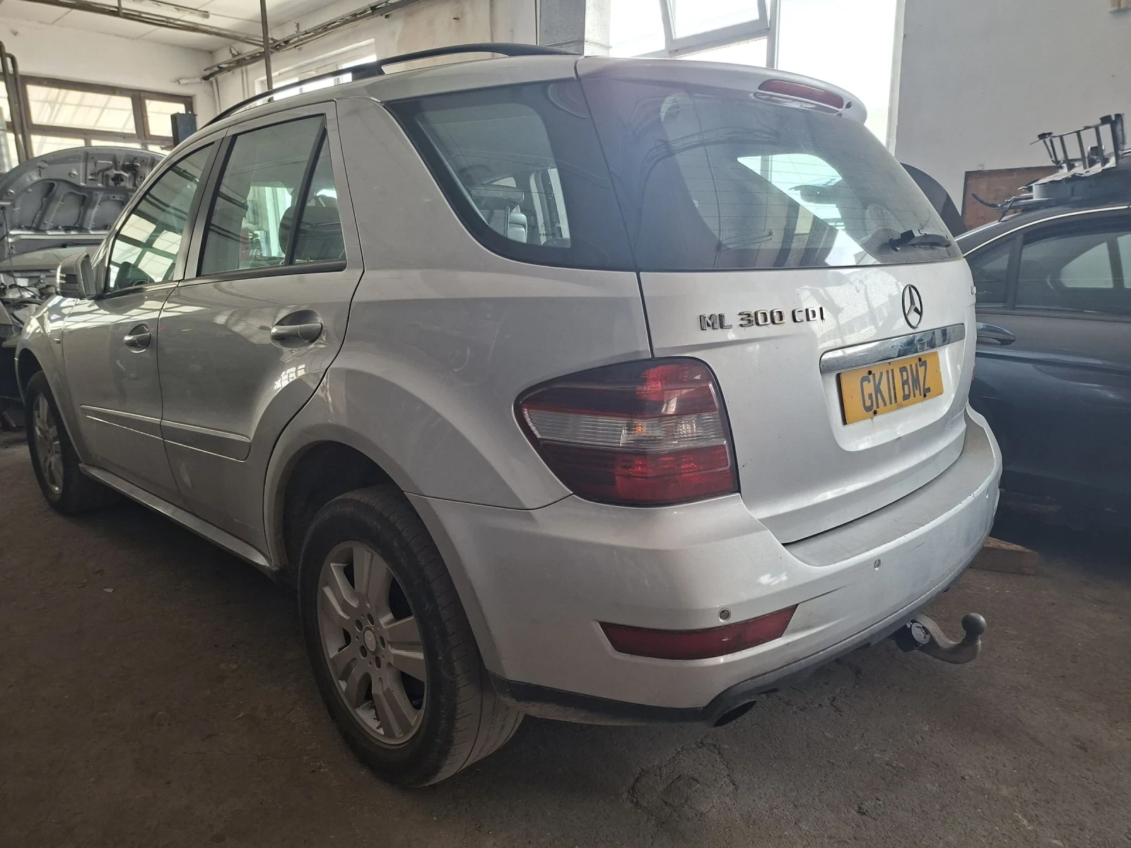 Mercedes-Benz ML 300 заЧАСТИ, снимка 2 - Автомобили и джипове - 53980940