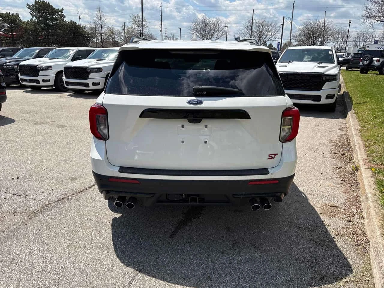 Ford Explorer * ST * 360 * ОБДУХВАНЕ * PANO, снимка 4 - Автомобили и джипове - 54484498