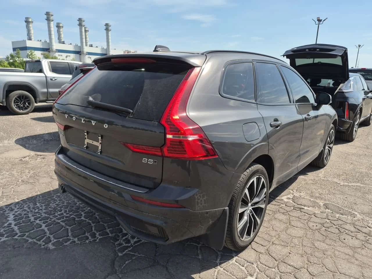 Volvo XC60 * PLUS DARK THEME * CARFAX * Един собственик * , снимка 3 - Автомобили и джипове - 54915847