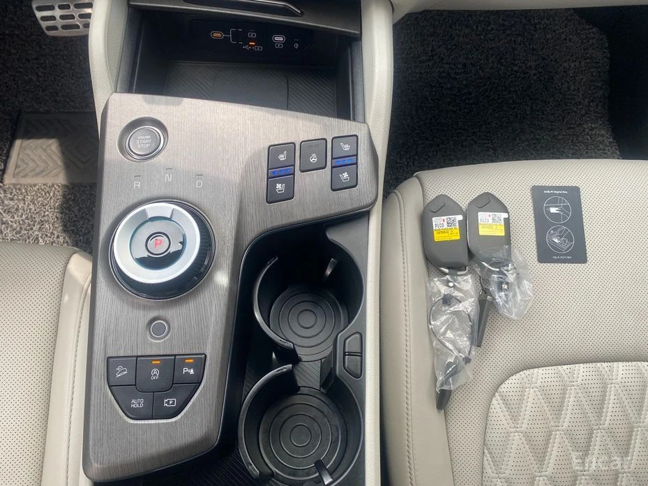 Kia Sportage, снимка 9 - Автомобили и джипове - 55142549