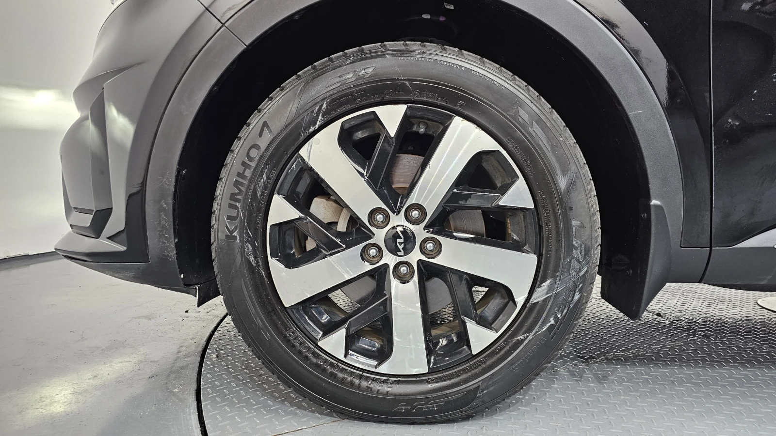 Kia Sorento 2.2* ПОДГРЕВ ВОЛАН* КРАЙНА ЦЕНА, снимка 5 - Автомобили и джипове - 55336583