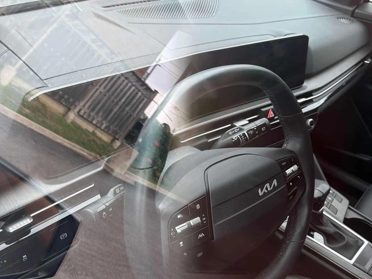 Kia Sportage X Line AWD | CARFAX | АВТОКРЕДИТ БЕЗ ПЪРВОНАЧАЛНА , снимка 8 - Автомобили и джипове - 55631028