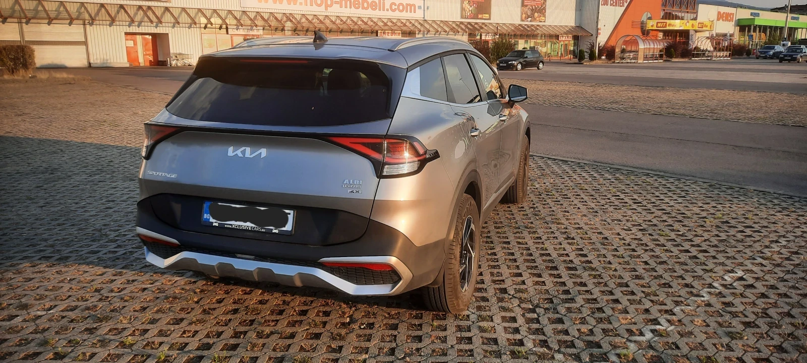 Kia Sportage Канадска, снимка 3 - Автомобили и джипове - 55737818