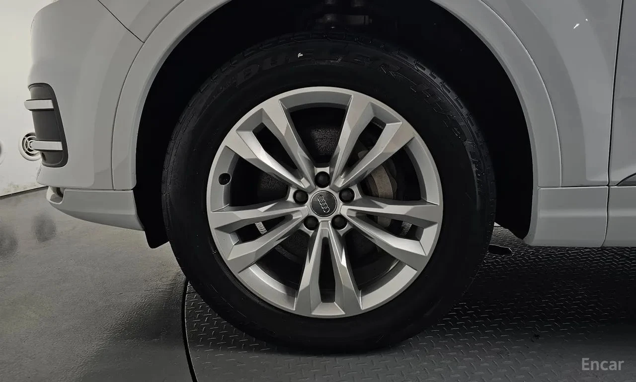 Audi Q7 * 45 TFSI Quattro * , снимка 5 - Автомобили и джипове - 56725983