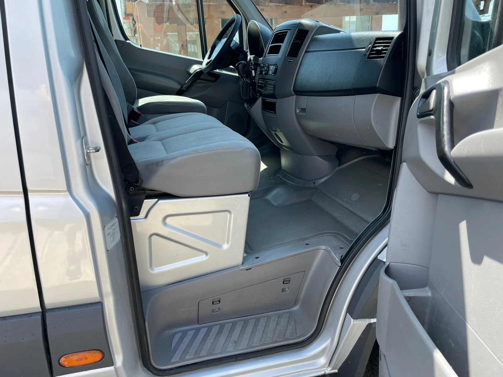 VW Crafter 2.5TDI | Mobile.bg � ����������� 7
