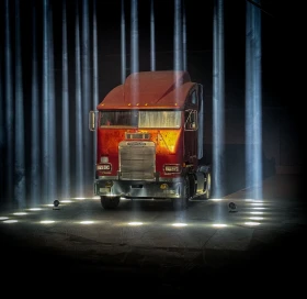 ����� �� �������� �� Mack International Freightliner FLA ��������� 