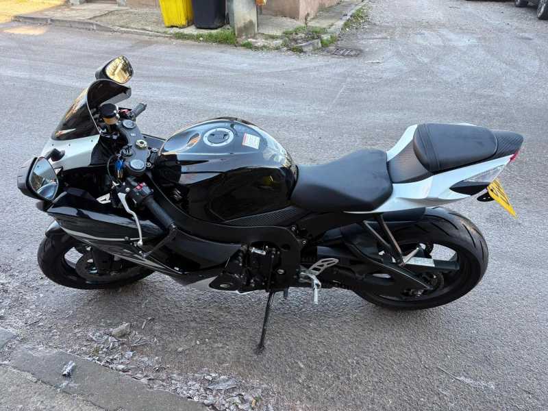Suzuki Gsxr 600, снимка 6 - Мотоциклети и мототехника - 52857912