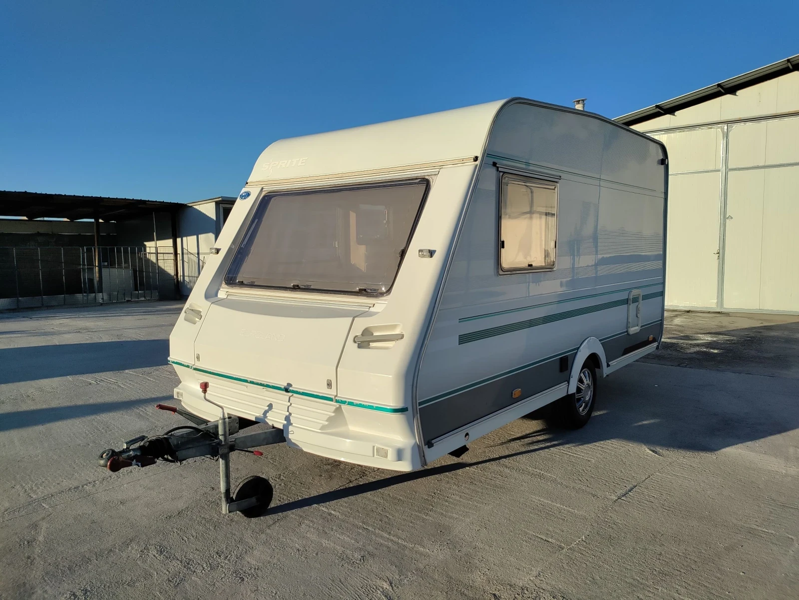 Каравана Beyerland Sprite 400 Бойлер Форселт  - изображение 6