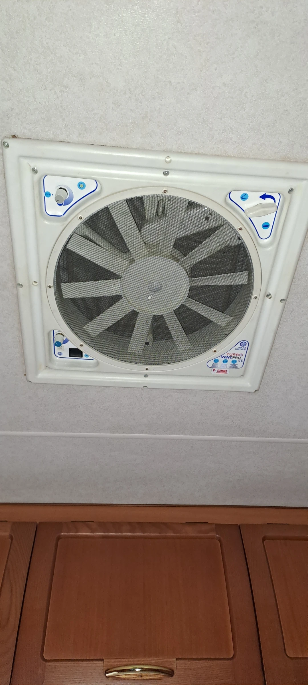 ������ Elnagh | Mobile.bg � ����������� 14