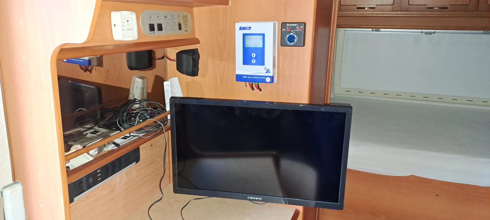 ������ Elnagh | Mobile.bg � ����������� 16