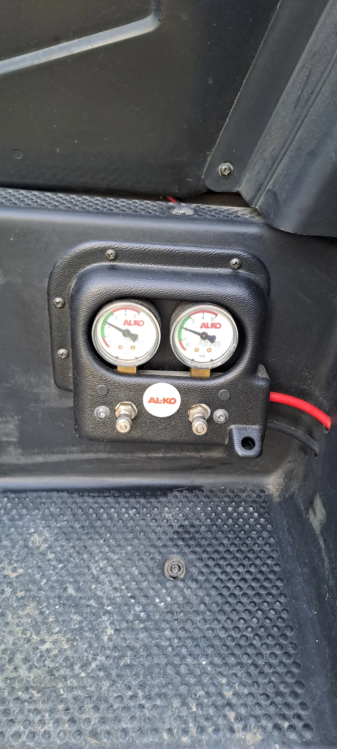 Кемпер Elnagh, снимка 16 - Каравани и кемпери - 53565311