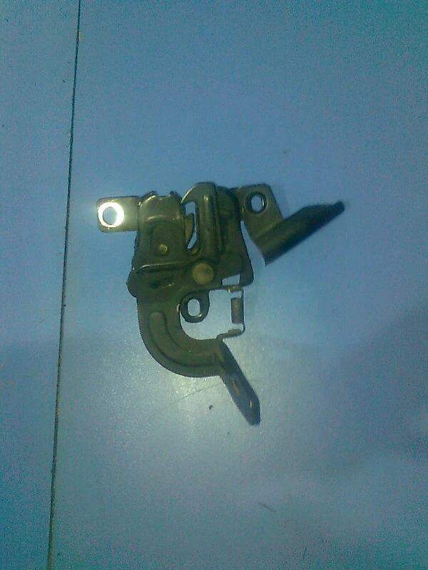 Заключващ механизъм за Субару Аутбек 01г.