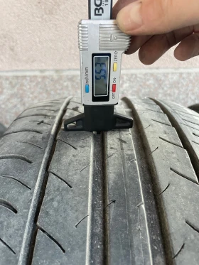 Гуми Летни 235/45R18, снимка 8 - Гуми и джанти - 48740906