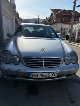Mercedes-Benz 220 CDI, снимка 1