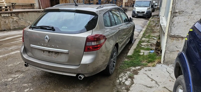 Renault Laguna Sport 4control 178к.с 2013 евро 5б, снимка 4 - Автомобили и джипове - 44803712