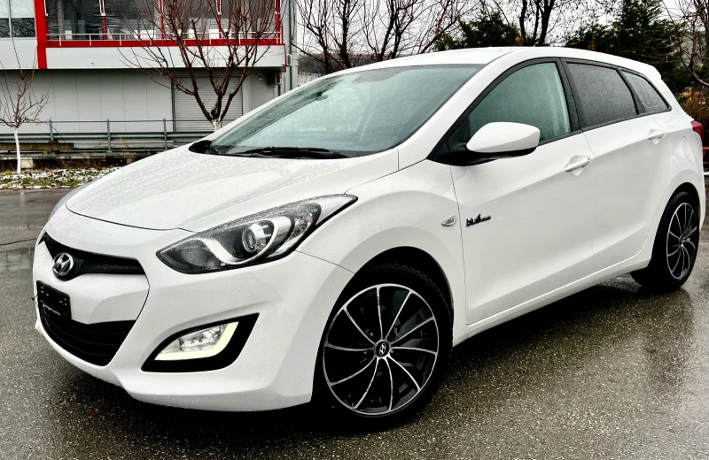 Hyundai I30 1.4-Бензин, снимка 1 - Автомобили и джипове - 48472966