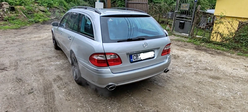 Mercedes-Benz E 500, снимка 2 - Автомобили и джипове - 49263540