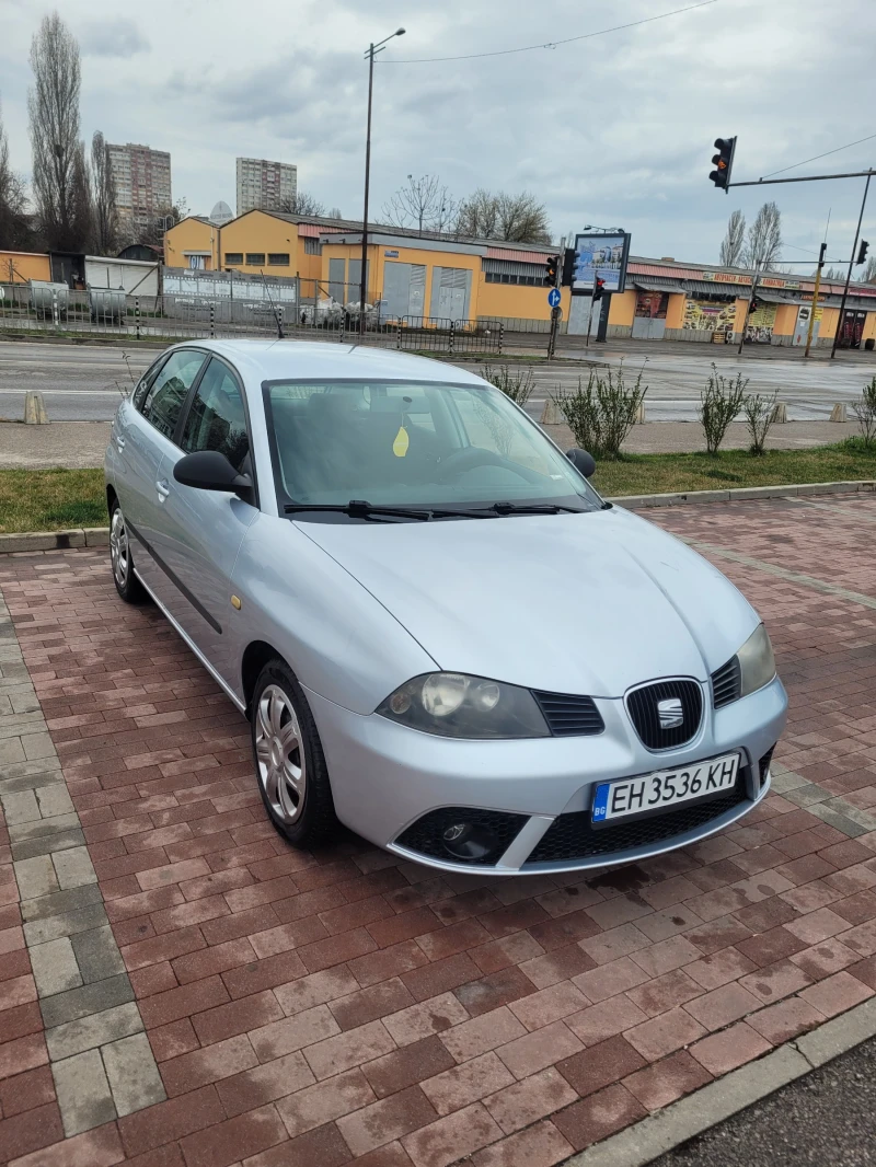 Seat Ibiza Facelift 1.4 бензин-газ, снимка 2 - Автомобили и джипове - 49610777