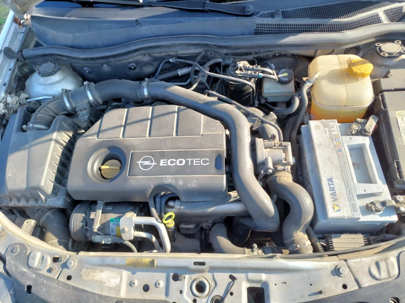 Opel Astra, снимка 5 - Автомобили и джипове - 52181039