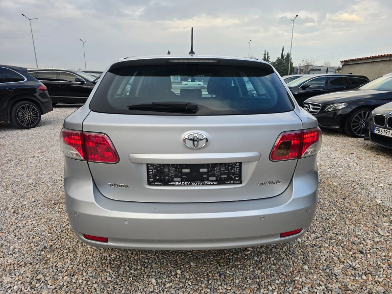 Toyota Avensis 1.8VVTI/EXECUTIVE/, снимка 3 - Автомобили и джипове - 53024651