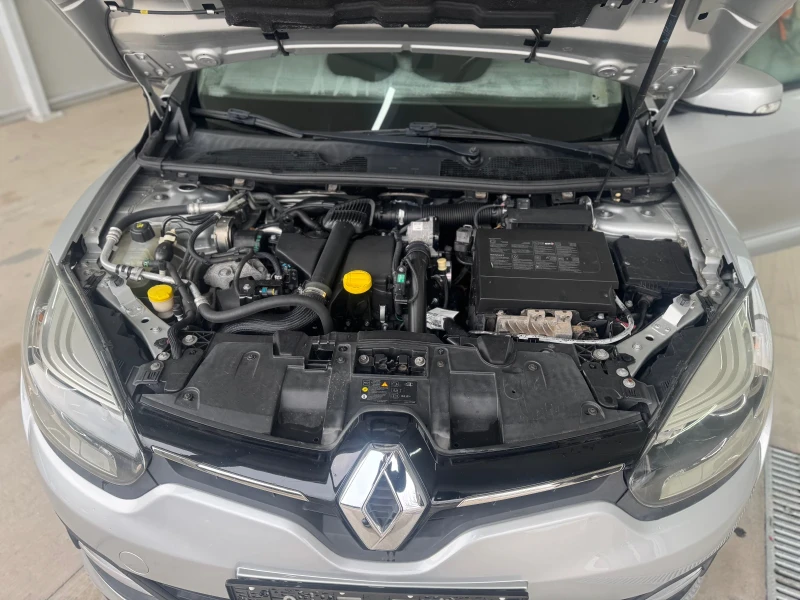 Renault Megane 1.6dci АВТОМАТИК, снимка 10 - Автомобили и джипове - 53057737