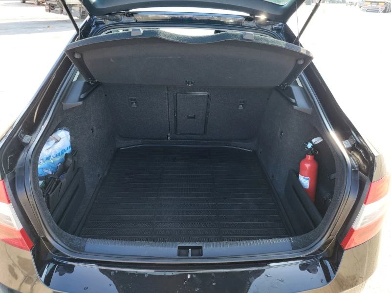 Skoda Octavia 3 Facelift 2.0 TDI 150hp 4x4 DSG7, снимка 16 - Автомобили и джипове - 53222376