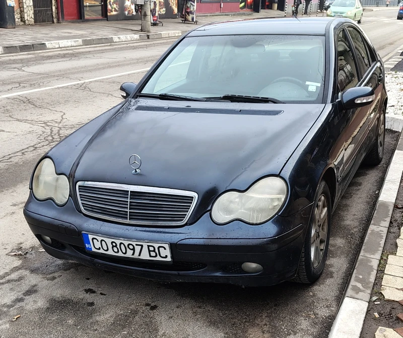 Mercedes-Benz C 220