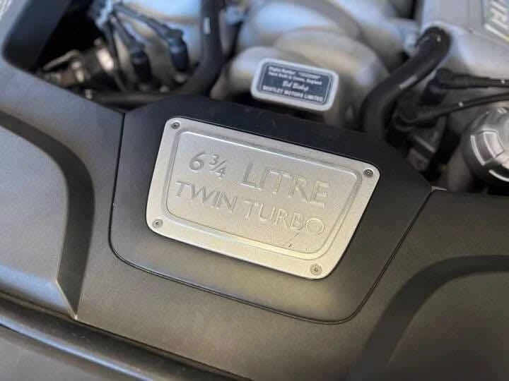 Bentley Mulsanne * 4dr Sdn * CARFAX * ЦЕНА ДО БГ, снимка 16 - Автомобили и джипове - 52898649