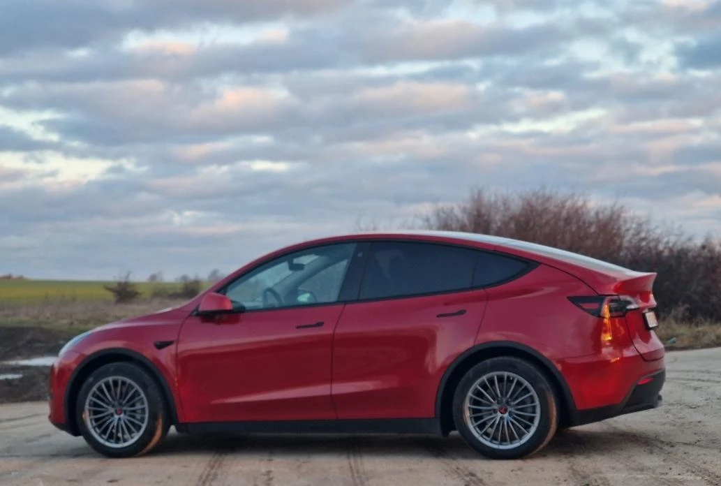 Tesla Model Y Термопомпа ЛФП батерия - изображение 8